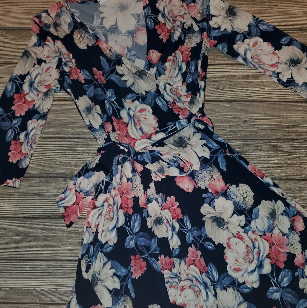 Sale!! Last 3! Kristi Navy Floral Midi Dress - Picture 3 of 5